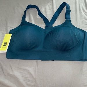 NWT Blue sports bra .. all in motion  size chart: fits sizes; 36c, 36d, 38b, 38c
